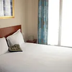 Bellevue Montmartre 3*