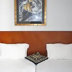 Hotel Bellevue Montmartre 3*