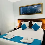 Hotel Bellevue Montmartre Paris