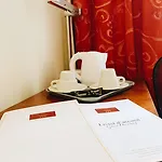 Hotel Bellevue Montmartre 3*