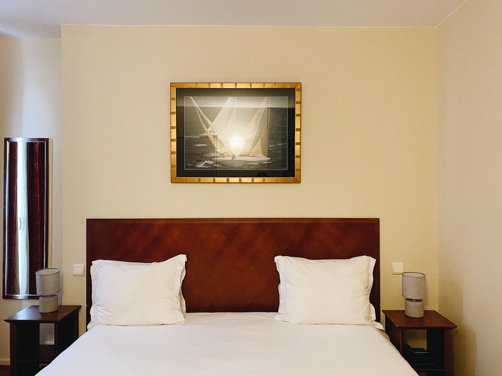 Hotel Bellevue Montmartre Parigi