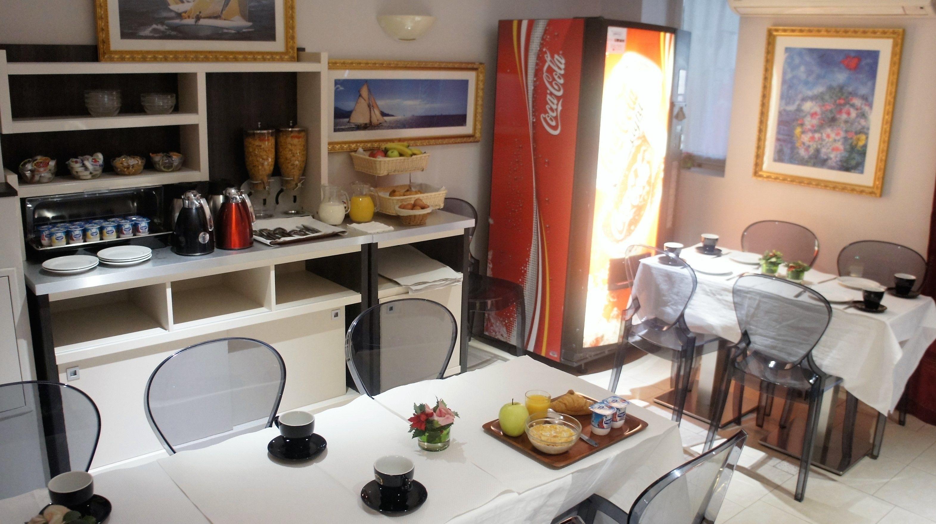 Hotel Bellevue Montmartre Paris