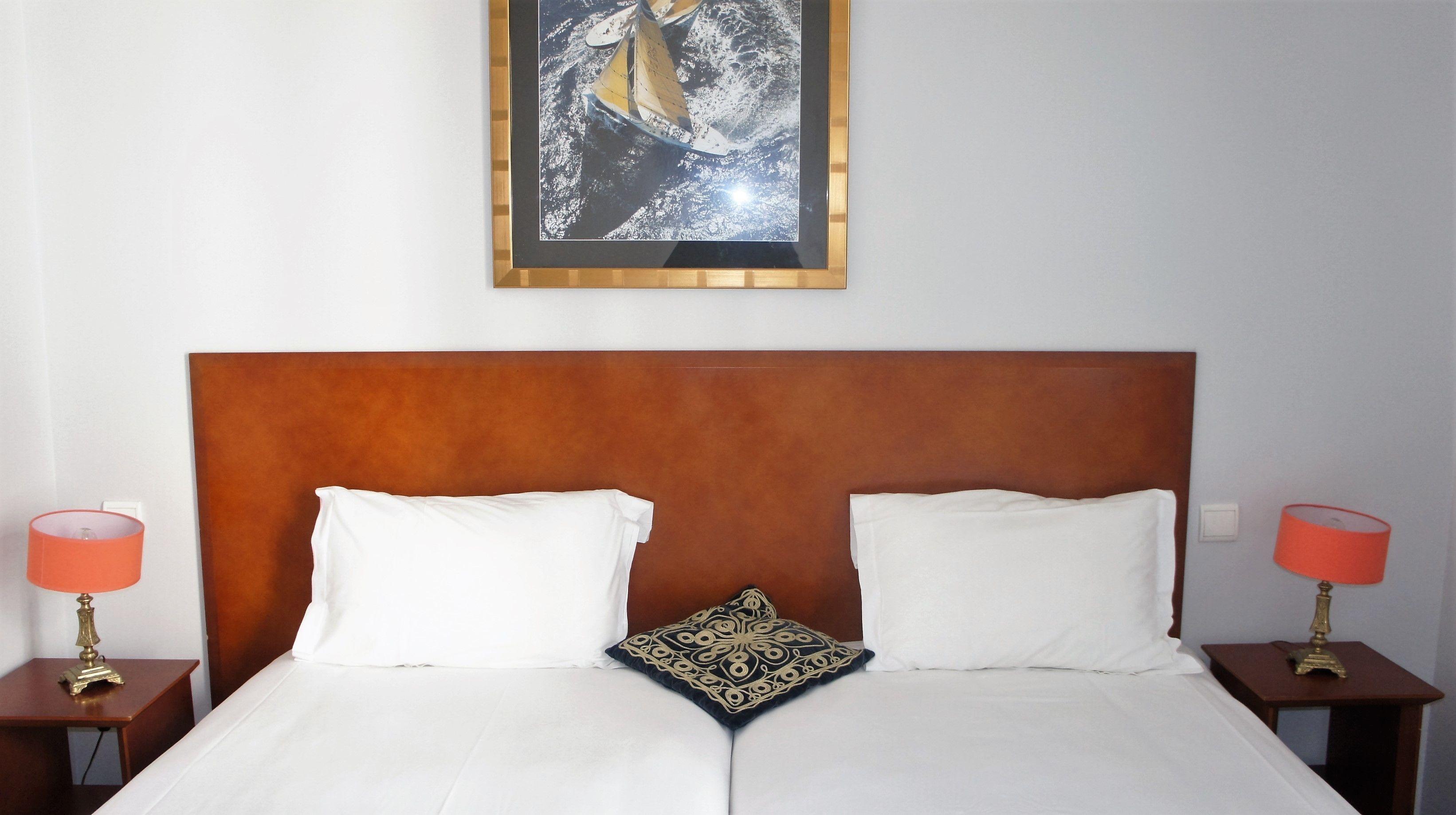 Hotel Bellevue Montmartre 3*